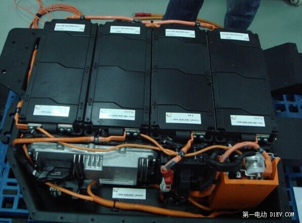 回收电动车锂电池
