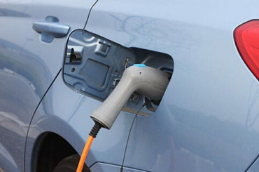 青岛制定电动车充电服务费标准 乘用车最高0.65元/千瓦时