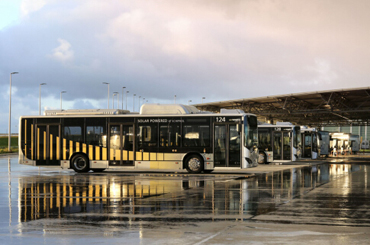 比亚迪制造！欧洲最大规模纯电动大巴车队在荷兰机场投放运营