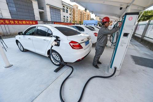 外媒：中国将统治电动汽车市场 成造福环境榜样