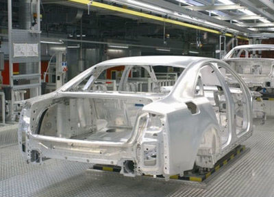 重点打造南宁市全铝车身新能源汽车生产基地