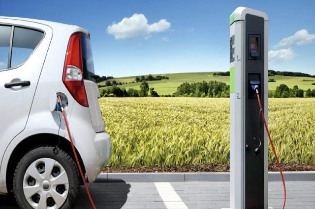 专家认为：新能源汽车充电设施建设应多考虑集中式