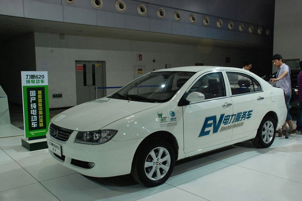 力帆650EV纯电动车计划北京车展上市 最高续航里程300公里