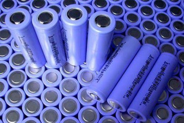 剑指500Wh/kg——新型复合结构金属Li负极，提升3倍金属锂电池寿命！