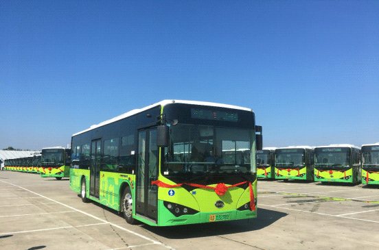 刷新汕头市投放记录 比亚迪600台便民纯电动公交车启动交付