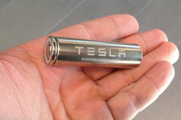 特斯拉电池能量密度三年内将提升30% 降低成本