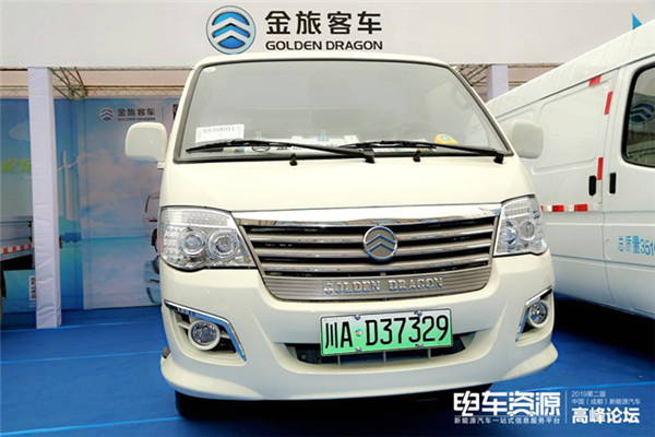 厦门金旅龙运3.0荣获第三届中国新能源汽车“金熊猫”最畅销车型奖