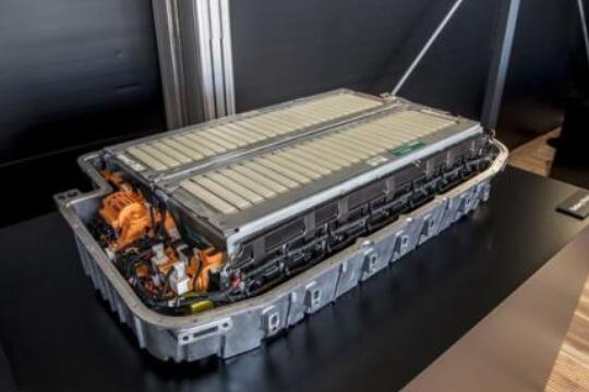 提升充电能力 康奈尔大学固态电池技术突破