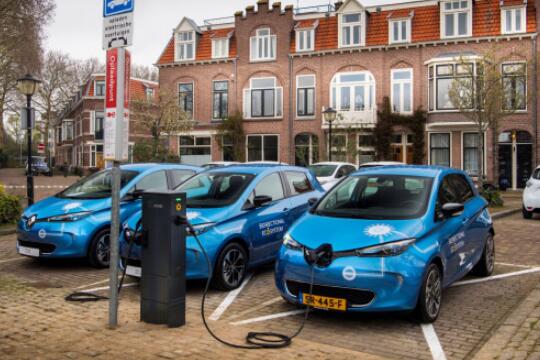 电动车给电网逆向充电 雷诺在荷兰和葡萄牙率先试点