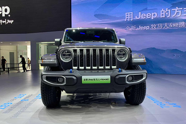 2020北京车展：Jeep首款PHEV车型牧马人4xe亮相