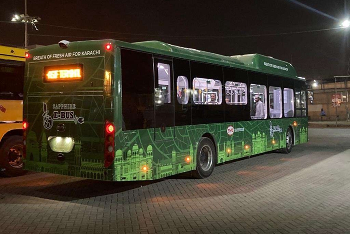 巴基斯坦迎历史首台纯电动大巴，比亚迪牵手“巴铁”共筑绿色未来