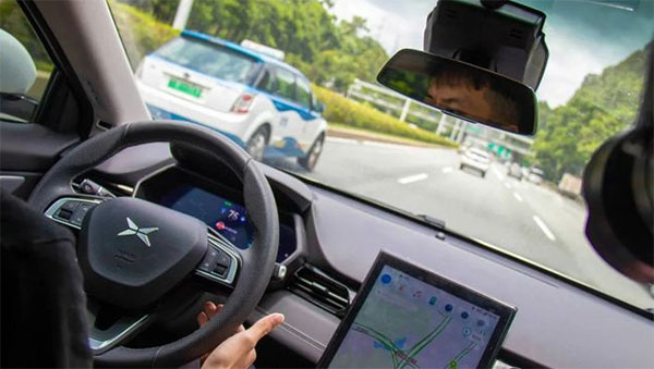 XPILOT智能辅助驾驶行驶里程突破1亿公里 小鹏汽车发布8月智能报告