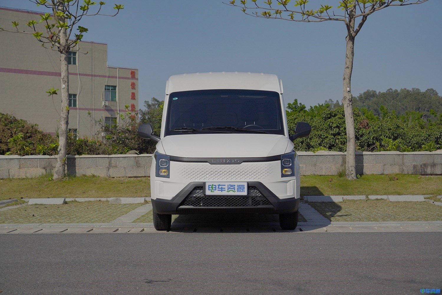 2023款 菱势黄金仓 商务舱 安驰新能源38.016kWh（GXA5030XXYBEVC）-大面图片