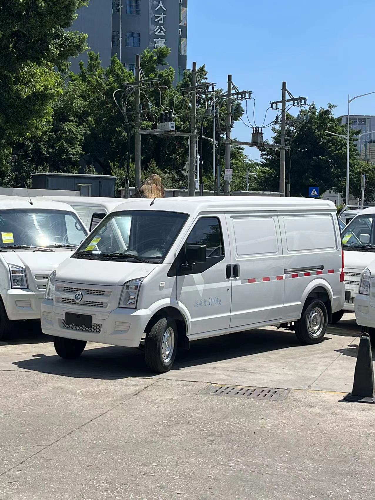 EC35电动封闭厢货深圳市火热促销中 让利高达4万