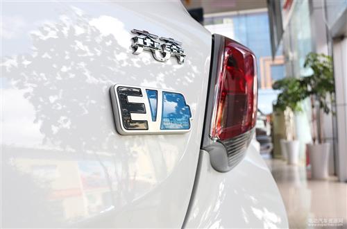 奔奔EV210 2017款 时尚型