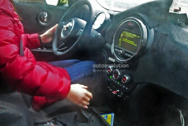 全新MINI Countryman插电混动版谍照曝光