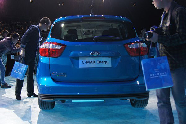 新款福特C-MAX将引进国内 插电混动MPV