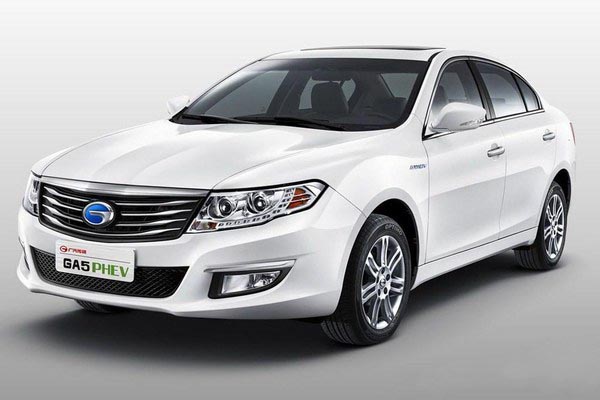传祺GA5 PHEV插电混动版车于12月11日正式上市  