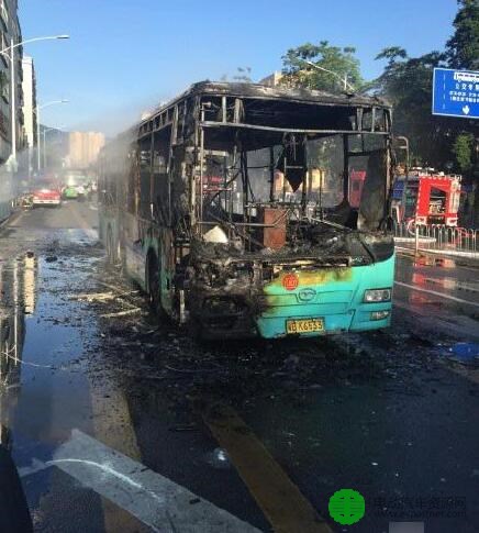 【突发】深圳一公交车起火一名女乘客死亡  事故原因正在调查