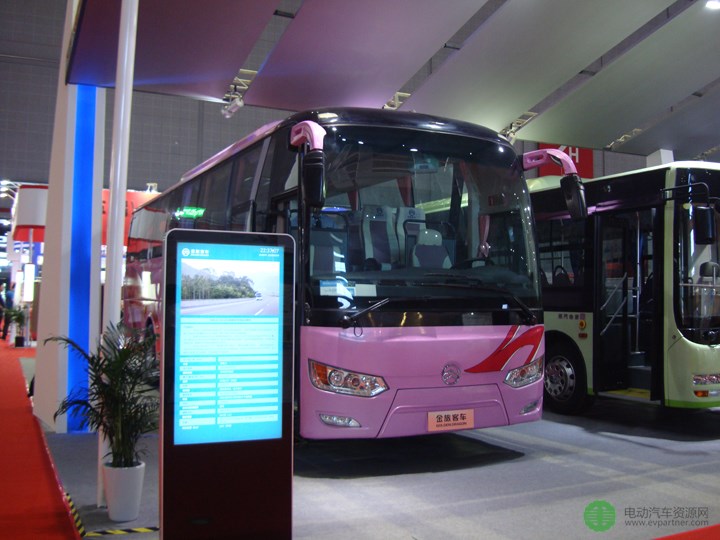 金旅凯歌系列新能源客车.JPG