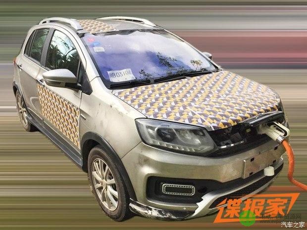 clip_image001.jpg 云度首款车型谍照曝光 定位小型电动SUV
