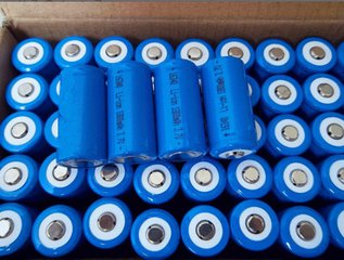 ，锂电池产能,动力电池市场