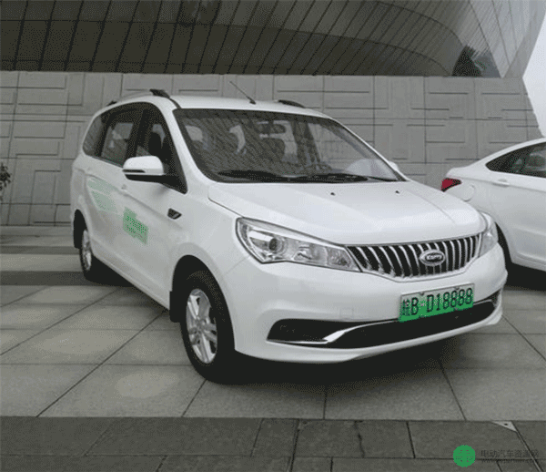 芜湖新能源汽车专用号牌今日启用！开瑞K50EV助力绿色出行被点赞！