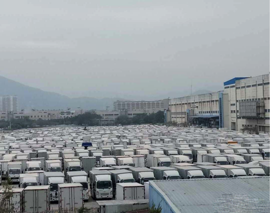 坚瑞沃能真相:深圳惠州大量囤车 雇司机空跑