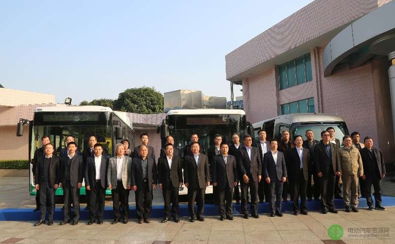 长江汽车签约建设全球最大氢燃料商用车基地