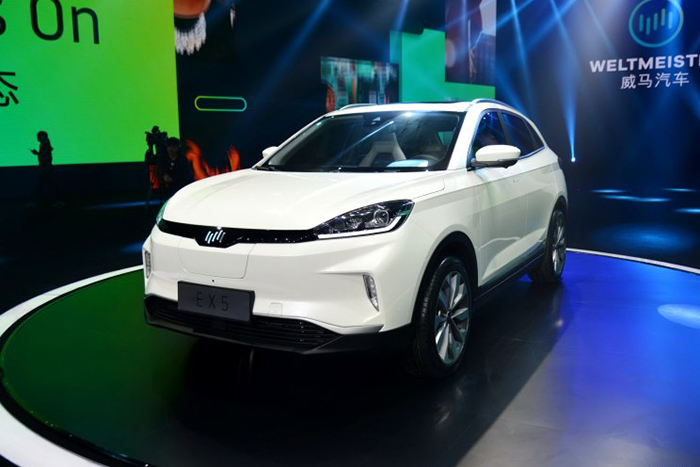 2019年上市 威马新车型EX6亮相北京车展