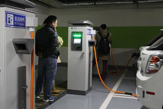 政府不再限价 北京电动车充电要花多少钱