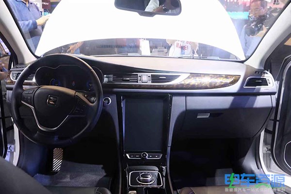 广州车展丨补贴后售价11.39万元起 众泰Z500EV Pro正式上市