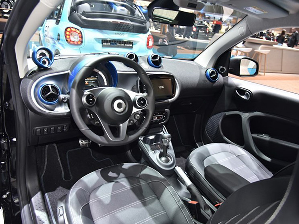 快速转型 smart宣布2020年车型全电动化