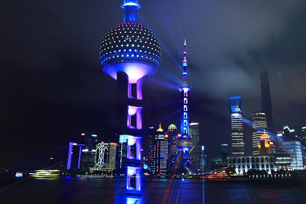 上海部署防治攻坚战行动 大力推广新能源车