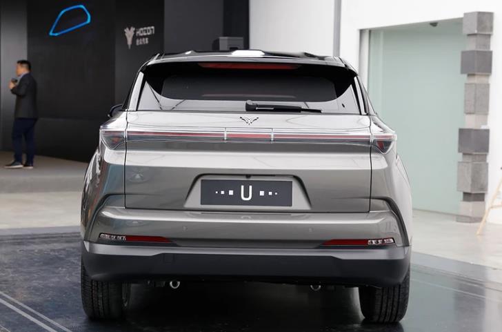 合众新能源新车型U发布 将于上海车展预售