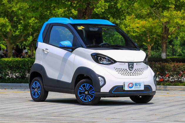 宝骏新款E100/E200上市 