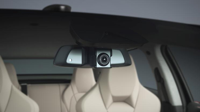 小鹏G3开放“行车记录仪”、“人脸识别ID登录”
