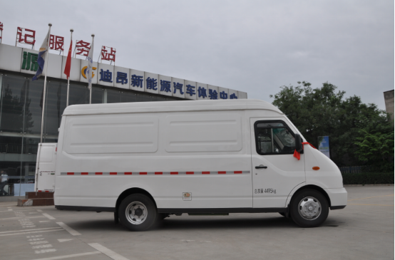 五菱S100纯电动物流车在西安上市
