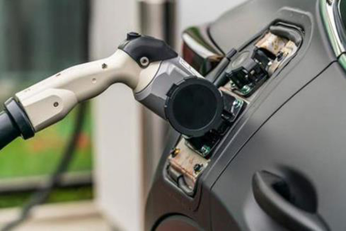 10月亮相 马自达首款纯电动车或于2020年上市