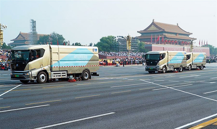 骄傲！比亚迪T8纯电动洗扫车服务新中国70华诞盛典