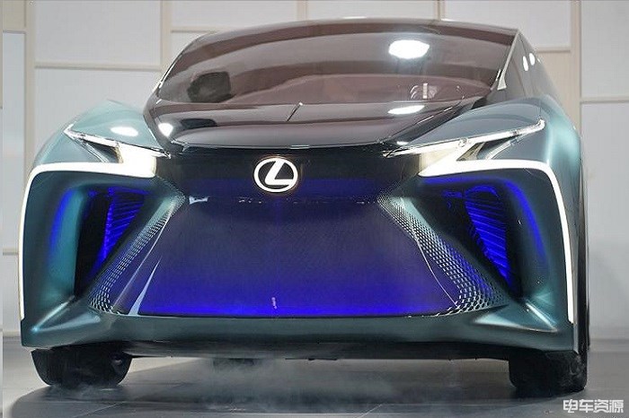 雷克萨斯LF-30