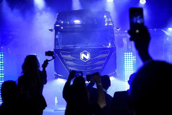 依维柯与尼古拉合作推出纯电动卡车