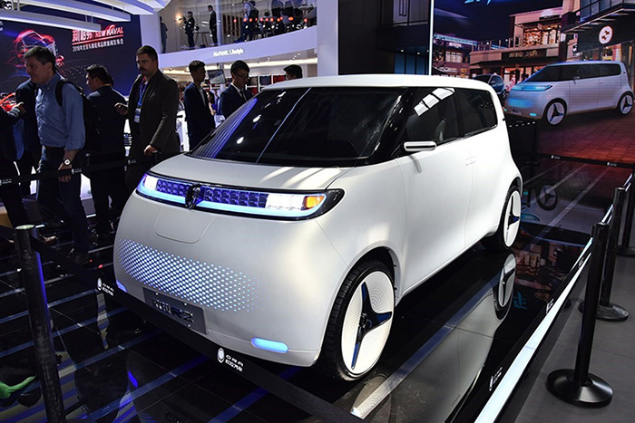 纯电微型车欧拉R2预告图曝光 或将于7月上市
