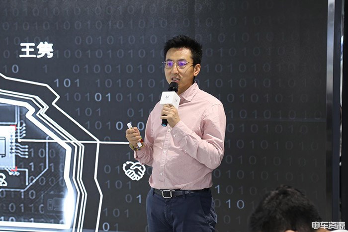 三强实力联手 ARCFOX进军高端精品化纯电市场 三强实力联手 ARCFOX进军高端精品化纯电市场