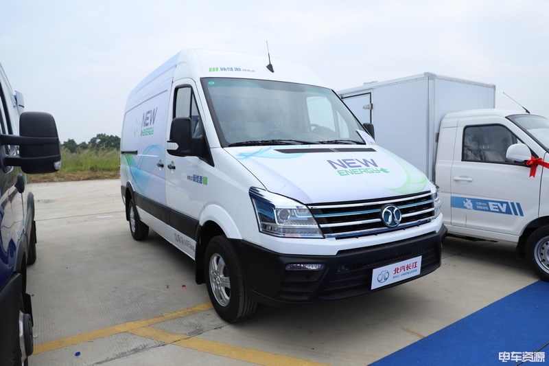 近50款新能源物流车“任选” 挑战赛展车献风采