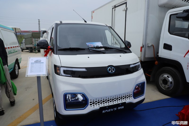 近50款新能源物流车“任选” 挑战赛展车献风采