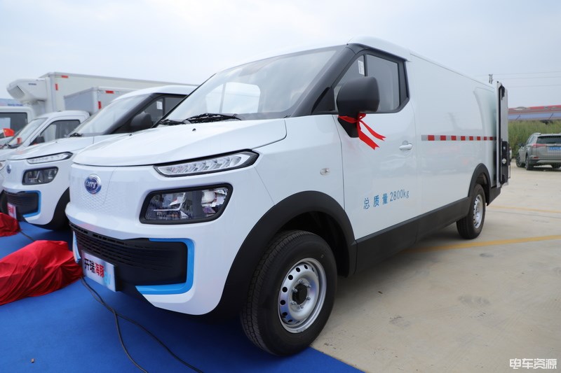 近50款新能源物流车“任选” 挑战赛展车献风采