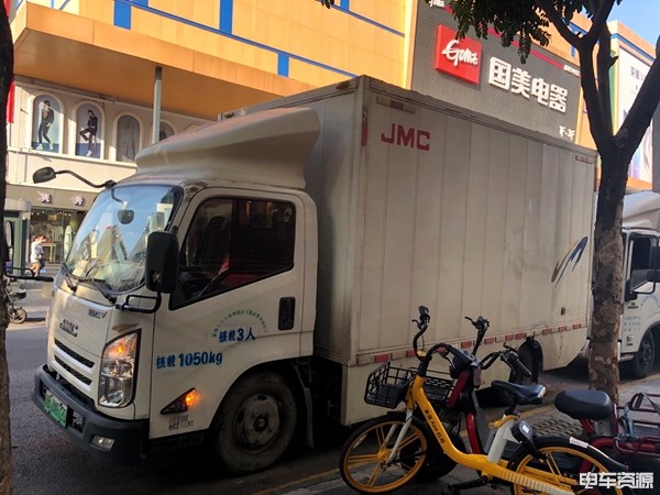 在深圳华强北看新能源物流车，是一种什么体验？