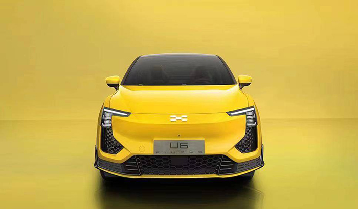爱驰U6量产版官图正式发布 新车将于年内上市交付