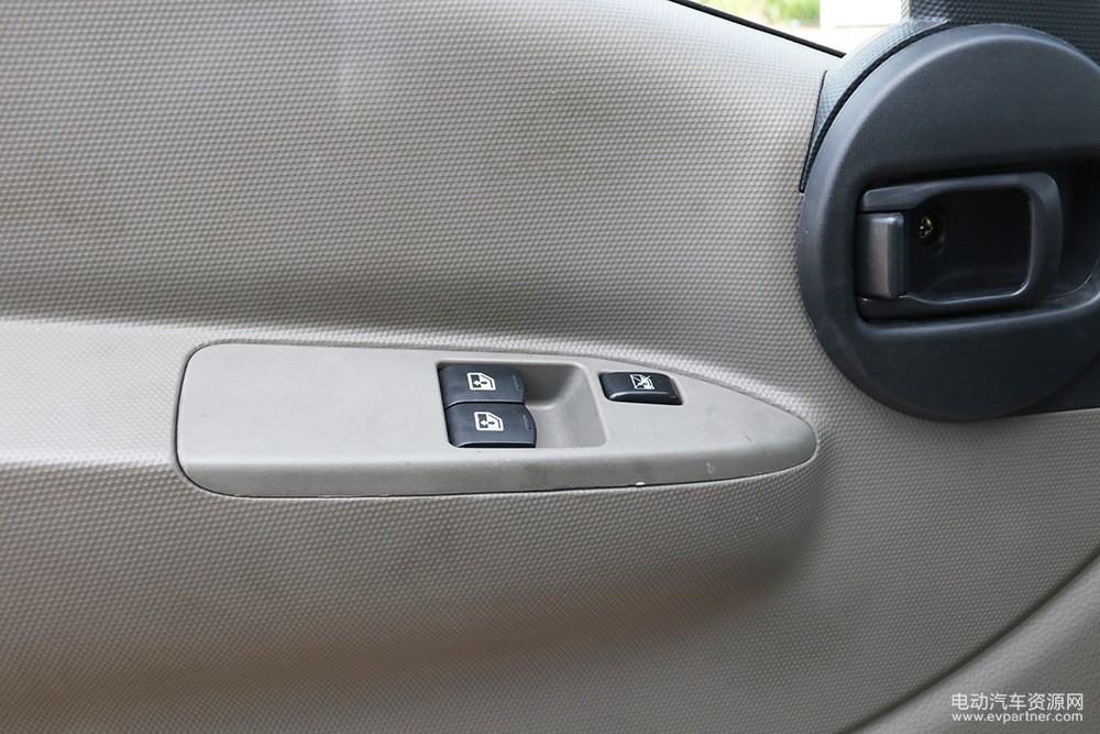 东风凯普特EV300纯电动轻卡